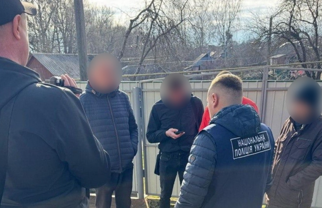 В Сумской области разоблачили мошенника, который продавал фейковые отсрочки от мобилизации