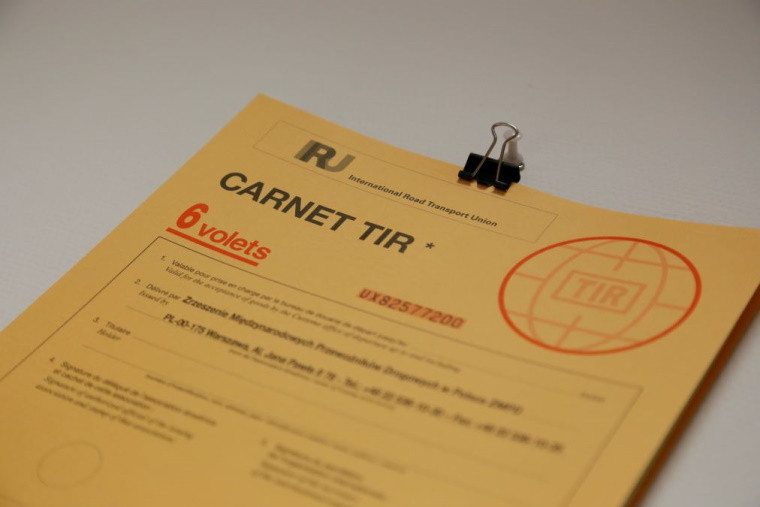 В Україні набули чинності оновлені правила міжнародних автомобільних перевезень МДП