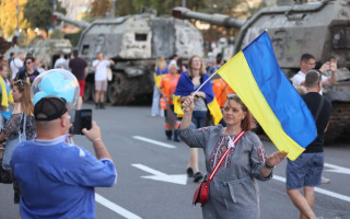 Не только в Киеве — теперь массовые мероприятия в Украине возможны только с разрешения военных