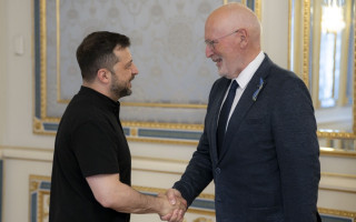 Зеленський обговорив із нідерландським політиком Тіммерманс зброю, ППО та членство України в ЄС