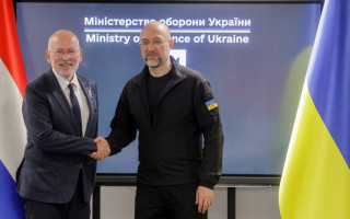 Шмигаль обговорив із Тіммермансом оборонні потреби України та співпрацю з Нідерландами