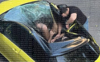 У Києві чоловік випав з 19-го поверху і вижив, приземлившись на дах авто