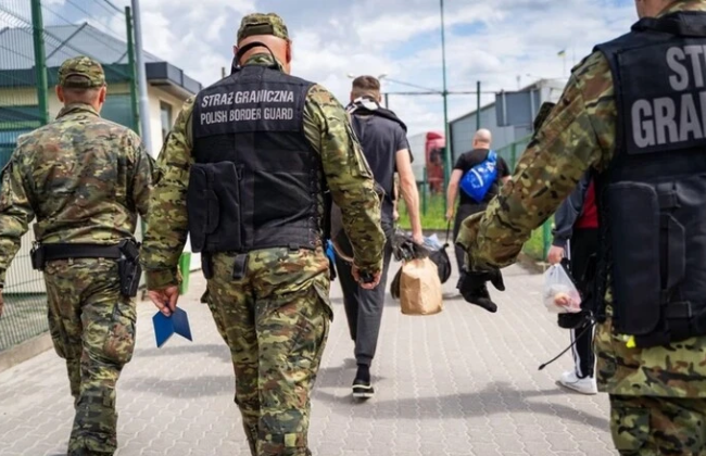 Из Польши депортировали 15 украинцев — что произошло