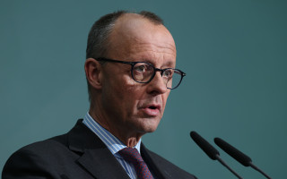 Канцлер Німеччини Мерц допустив повернення обов’язкового військового призову чоловіків та жінок