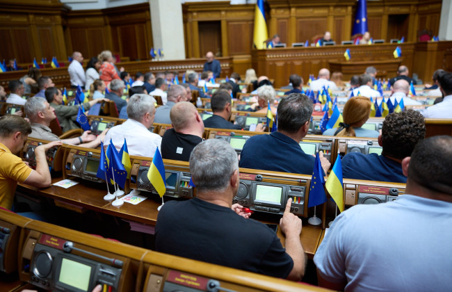 Закриття в електронних реєстрах інформації про оборонні підприємства – законодавці двічі доповнили один закон пунктом різного змісту