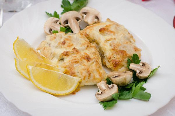 Врачи назвали причину массового отравления людей во Львовской области: выявлена сальмонелла