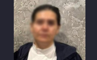 В Киеве будут судить псевдопочтальонку, которая «обменяла» 267 тысяч гривен пенсионерки на бумажки