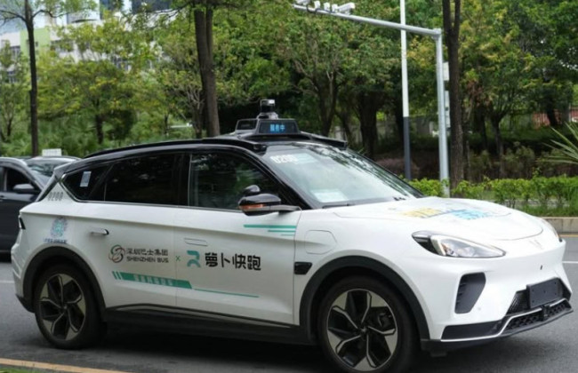 К 2030 году в крупнейших городах Китая заработает 300 тысяч роботакси