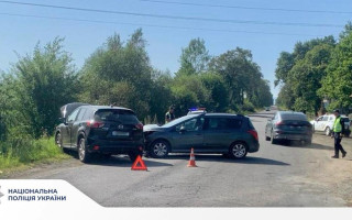 На Прикарпатье пьяный водитель с поддельным удостоверением спровоцировал ДТП