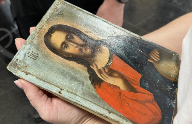 Киевская таможня спасла икону XIX века