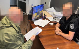 В Киевской области будут судить экс-командиров воинской части, которые скрыли самоубийство подчиненного, чтобы получить 15 млн грн