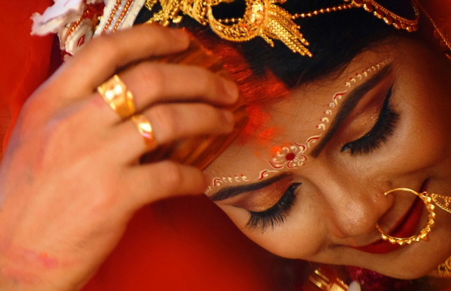 В Индии мужчину приговорили к смертной казни за то, что он сжег жену заживо из-за ее цвета кожи