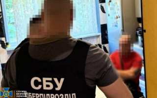 На Закарпатті викрили інтернет-агітаторів, які допомагали ухилянтам уникати мобілізації