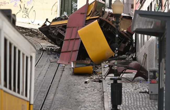 В Лиссабоне в результате аварии фуникулера погиб украинец