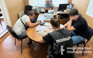 В Днепре разоблачили должностных лиц университета, требовавших $2500 за поступление