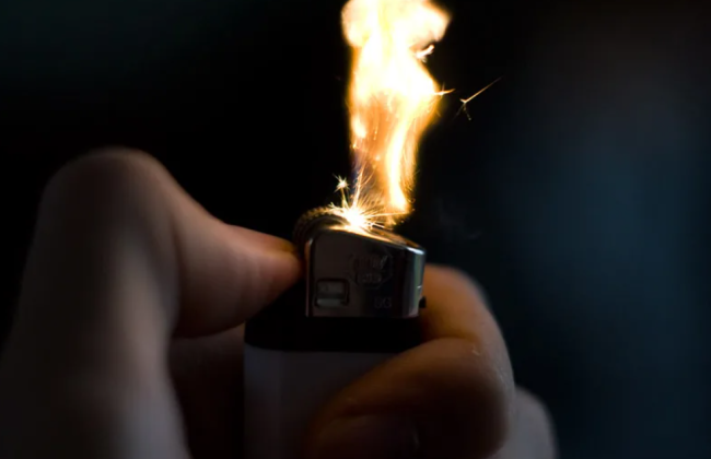 Семейный конфликт закончился пожаром — в Днепре будут судить мужчину, который поджег дом жены