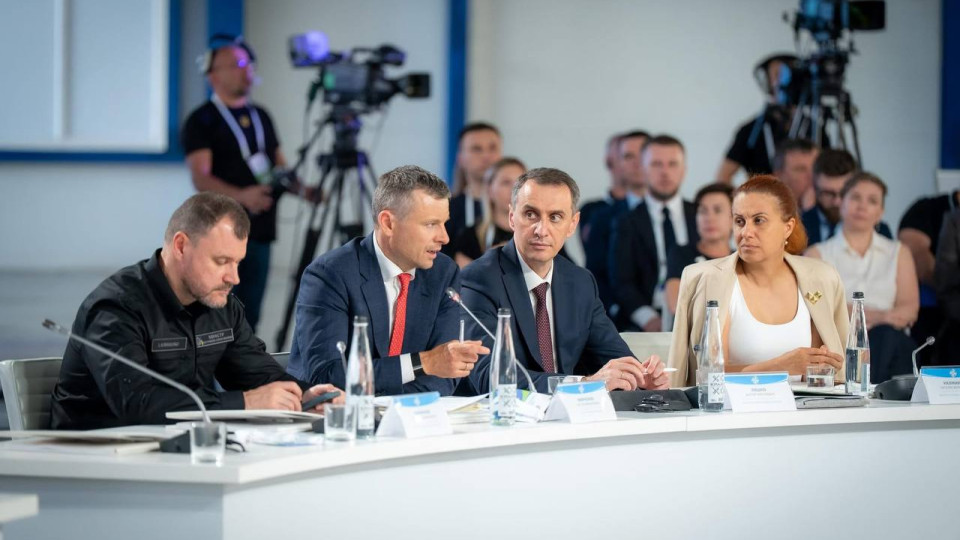Марченко: У держбюджеті-2026 пріоритет — оборона, але передбачені дотації громадам, освіті та житлу для ВПО