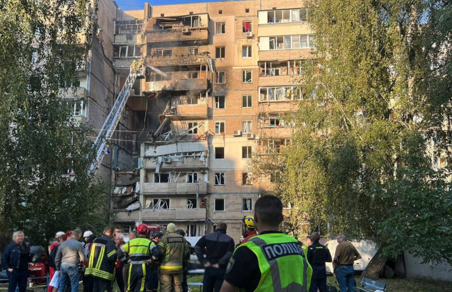 У Києві понад 10 локацій з пошкодженнями внаслідок атаки РФ – КМВА