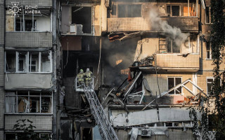 Уночі росіяни випустили по Україні 810 дронів – Повітряні Сили