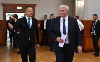 Сійярто анонсував зустріч із головою МЗС України Сибігою у Будапешті