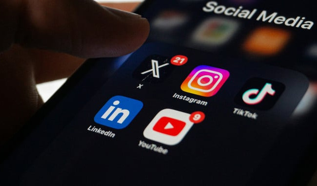 Facebook, Instagram и YouTube заблокированы в Непале: что произошло