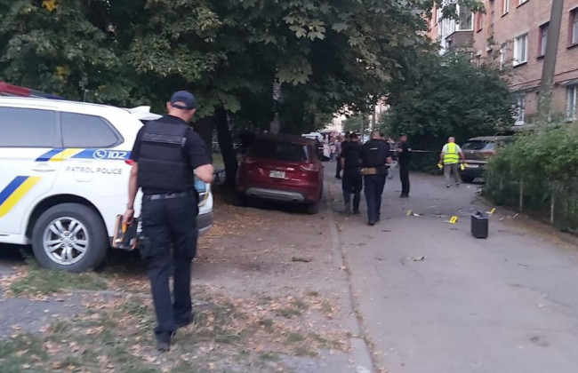 В Хмельницком мужчина взорвал гранату посреди двора