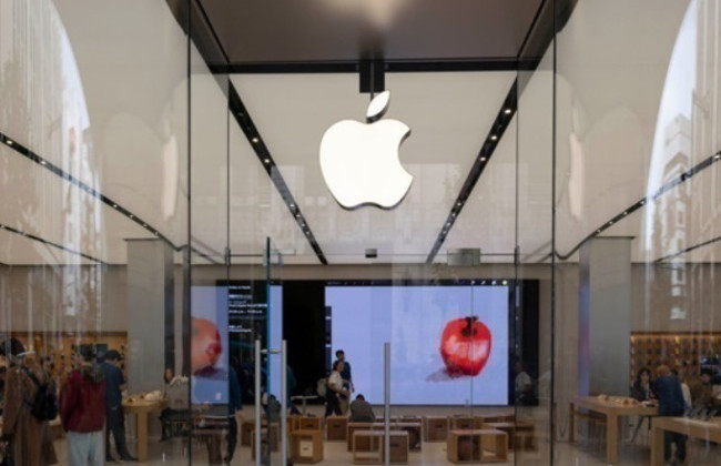 На Apple подали в суд из-за обучения ИИ на пиратских книгах