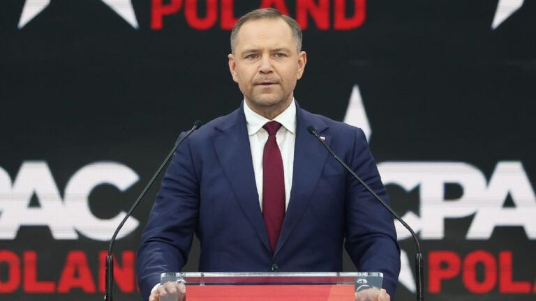 У МЗС відповіли на заяву Кароля Навроцього про «передчасність» дискусій щодо вступу України до ЄС і НАТО