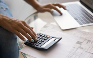 Податкова пояснила, які умови списання безнадійного податкового боргу для ФОП