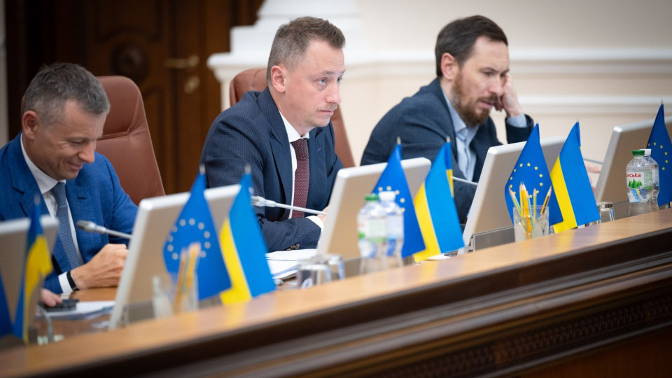 Державні та комунальні підприємства будуть жити у нових умовах – уряд ухвалив постанови після скасування Господарського кодексу