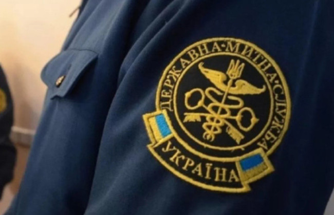 Кабмин утвердил порядок проведения одноразовой аттестации таможенников