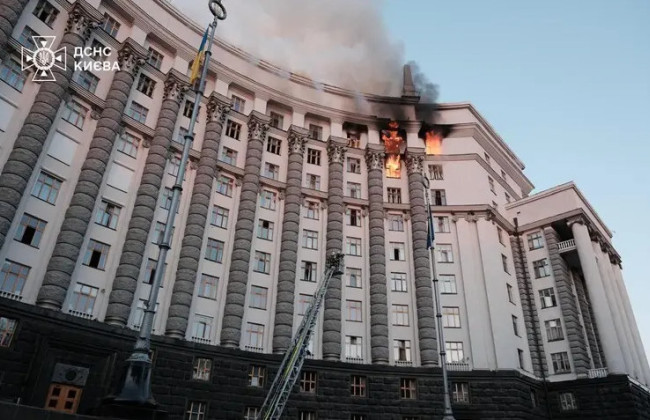 В Офисе Президента сообщили, что по Кабмину попал «Искандер» и и раскрыли детали о ракете