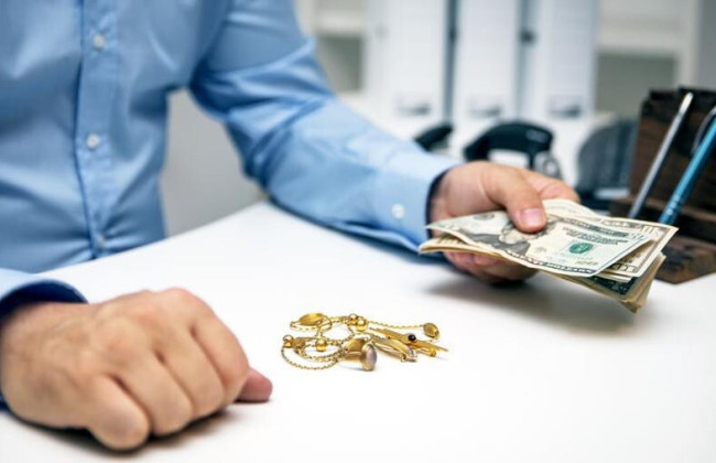 Платит ли ломбард НДС при продаже заложенных вещей — налоговая дала ответ