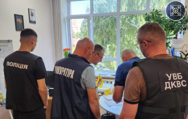 ДБР викрило директора «Центру пробації» Олега Янчука на схемі незаконного збагачення