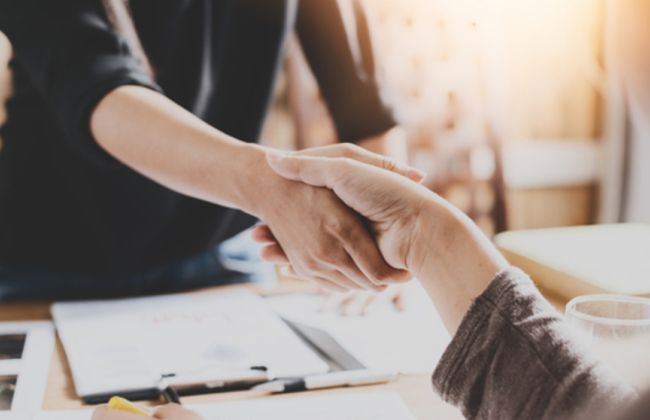 Может ли работодатель изменять условия труда — разъяснение