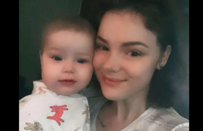 В Кропивницком через полгода судов родители вернули дочь, оставленную в «окошке жизни»