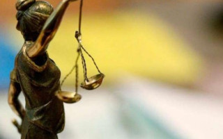 Верховний Суд: позбавлення звання можливе навіть без використання повноважень під час злочину