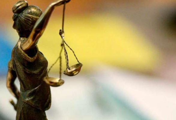 Верховний Суд: позбавлення звання можливе навіть без використання повноважень під час злочину