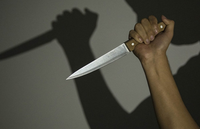 Ссора переросла в резню: на Хмельнитчине женщина во время конфликта набросилась с ножом на мужчину