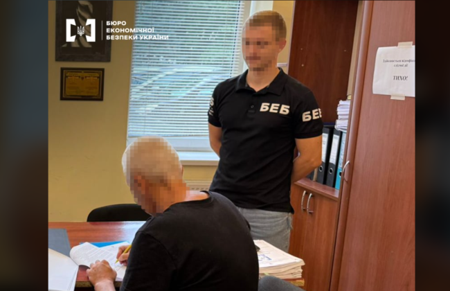 На Закарпатті депутат нелегально продавав електронні сигарети прямо на своєму подвір’ї