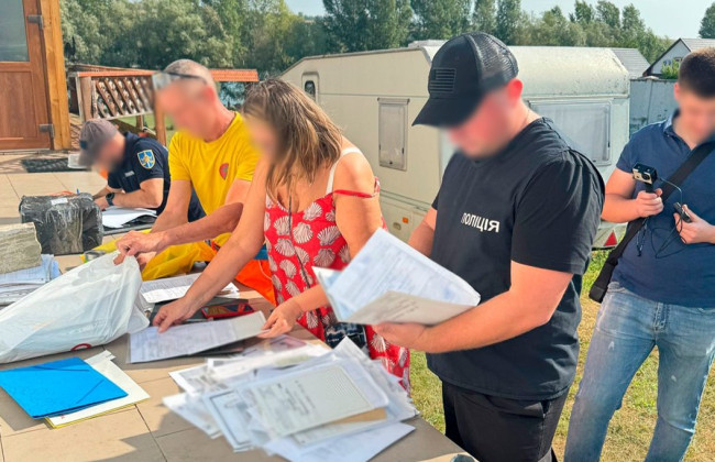 В Черновицкой области разоблачили членов МСЭК, которые за $2000-10000 продавали инвалидность