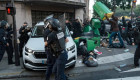 У Франції спалахнули масштабні протести, на вулиці вийшли понад 100 тисяч людей — фото та відео