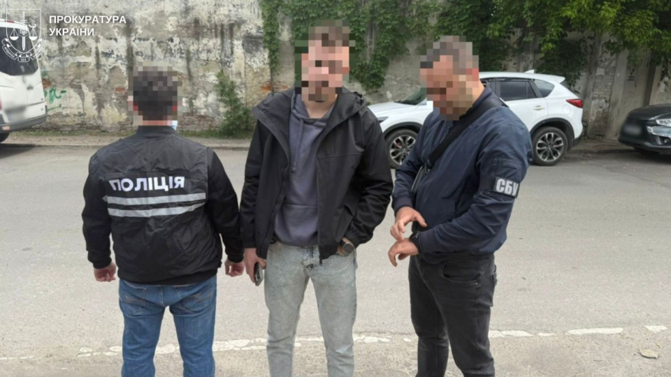 На Львівщині судитимуть керівника громадської організації, який вимагав $10 тисяч за фейкову інвалідність