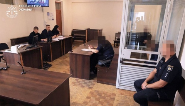 В Хмельницкой области двое мужчин изнасиловали несовершеннолетнюю девочку