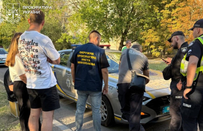 В Николаеве мужчина пытался откупиться от военного учета за 1300 долларов и 9 тысяч гривен