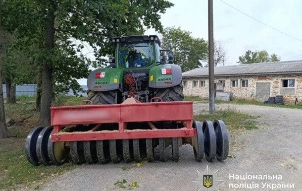 В Винницкой области пьяный водитель трактора наехал на людей — есть жертвы