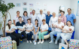 У Дніпропетровській області в одному пологовому в один день народилися одразу дві трійні – фото