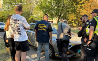 В Николаеве мужчина пытался откупиться от военного учета за 1300 долларов и 9 тысяч гривен