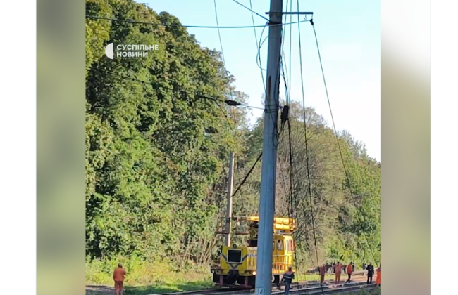 Ночью на Киевщине произошла детонация боеприпасов в поезде с военным грузом – Генштаб