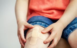 Як заклад освіти має реагувати на нещасний випадок з учнями — алгоритм дій